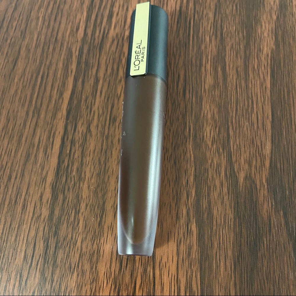 Loreal Paris Liquid Lipstick Shade 432 i Dare New - Picture 4 of 7